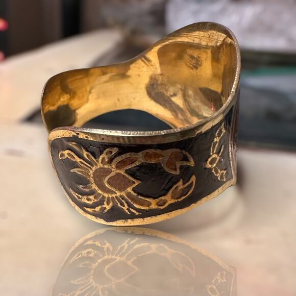 Vintage Brass Hand Painted CANCER Zodiac Astrology Cuff Bracelet - Picture 8 of 10